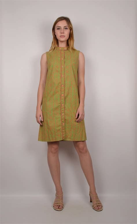 sack dress 1960